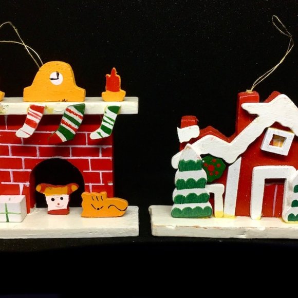 Vintage 1960s Lot of 5 Folk Art Handmade Wooden Christmas Tree Ornaments Santa - Picture 2 of 9